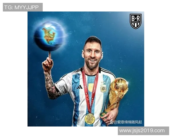 足球场惊现神秘球星引发热议 球迷纷纷猜测身份究竟是谁